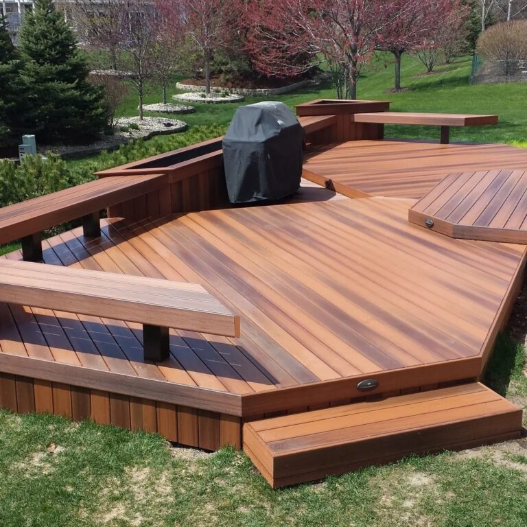 deck builder in Burlington, composite decking Burlington WI, custom deck design Northern IL