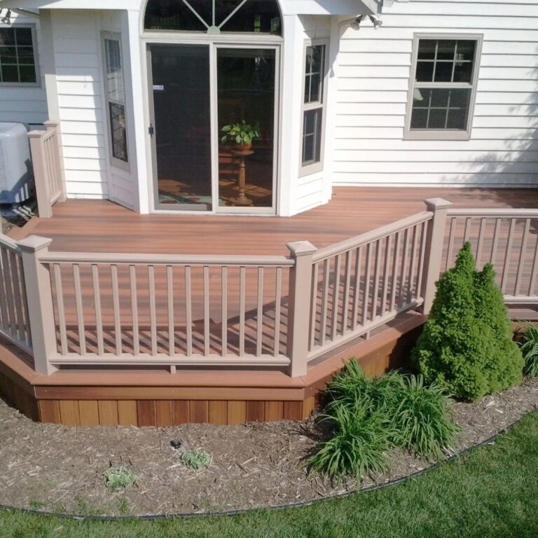 deck company in Burlington WI deck company in Burlington, custom decking Burlington WI, outdoor living Northern IL