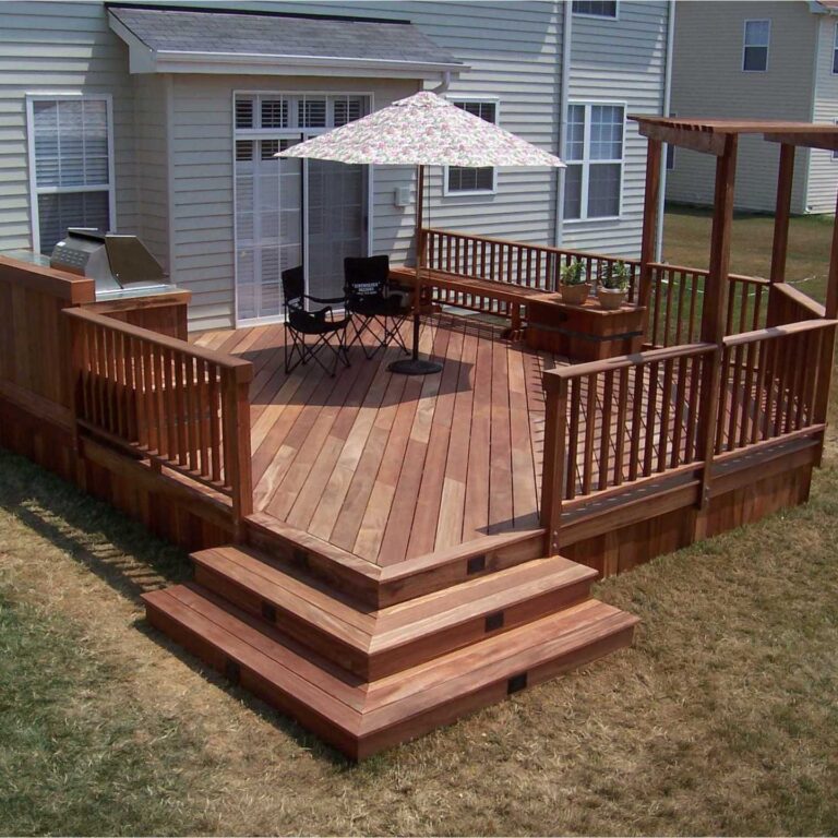 install a deck in Franklin install a deck in Franklin, custom deck installation Franklin WI, outdoor living deck Southeast WI
